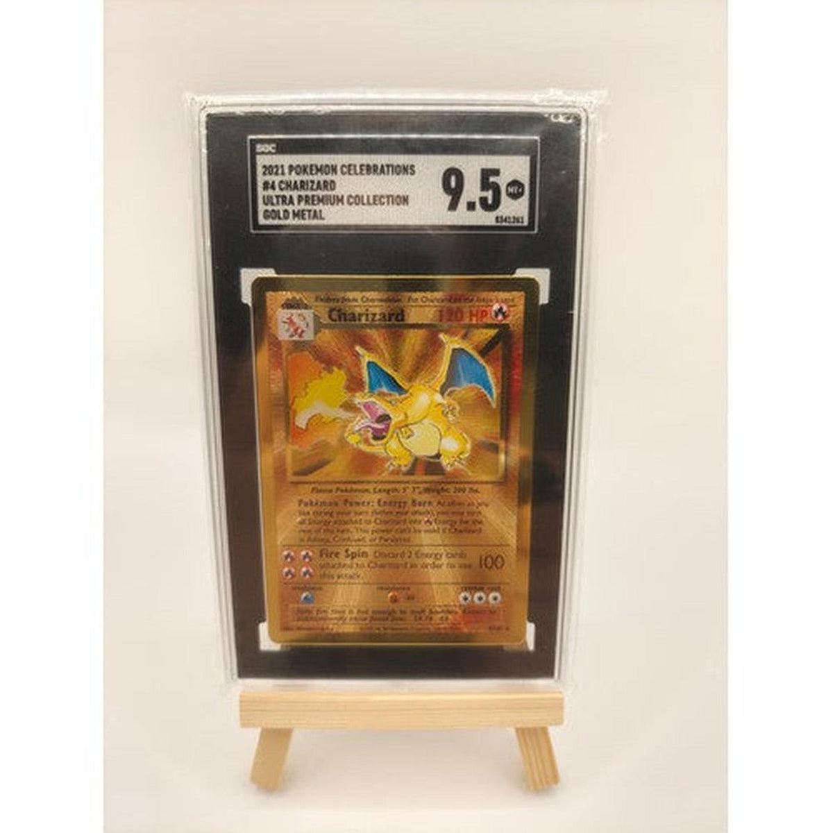 Pokémon - Charizard (SGC 9.5) Gold Metal