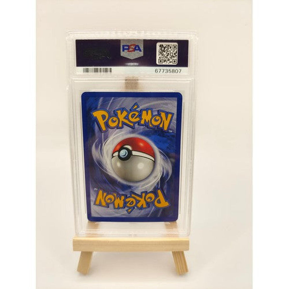 Pokémon - 1st Edition Moltres Holo (PSA 9)
