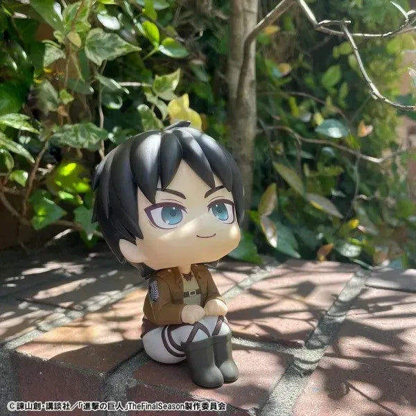 Attack-On-Titan-Chibi-Eren-Jaeger-Lookup-Figure