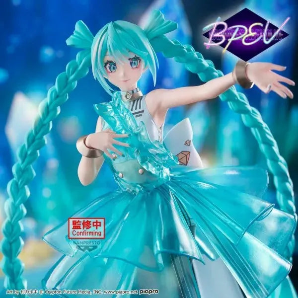 Hatsune Miku - Evolve Clearluxe - Emerald Gem - Figure