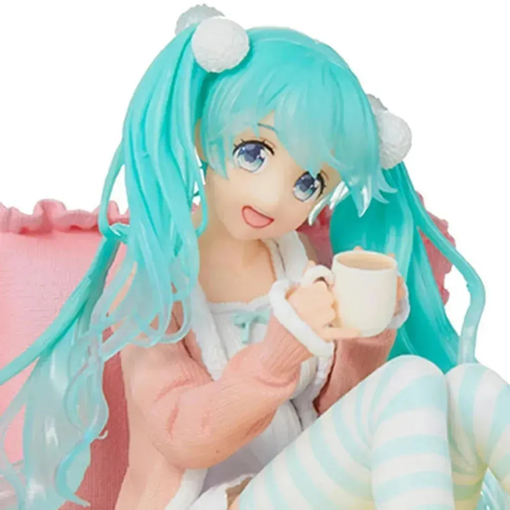 Vocaloid Hatsune Miku Original Casual Wear Version Statue