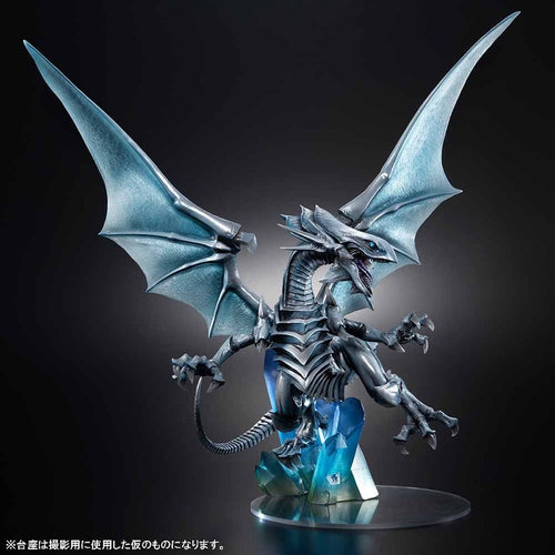 Yu-Gi-Oh! Duel Monsters Blue-Eyes White Dragon Holographic Edition Art Works Monsters Statue
